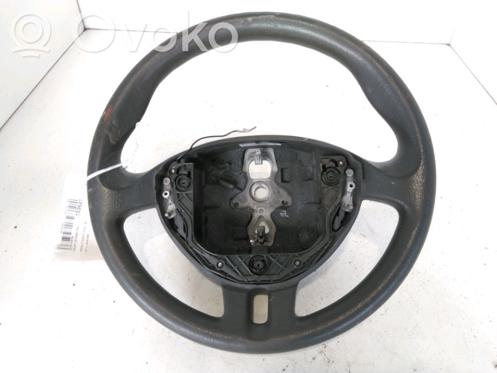 Renault Clio III Ohjauspyörä 