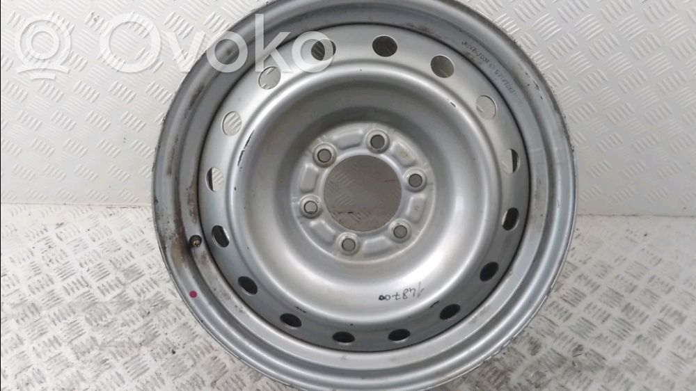 Llanta de acero R15