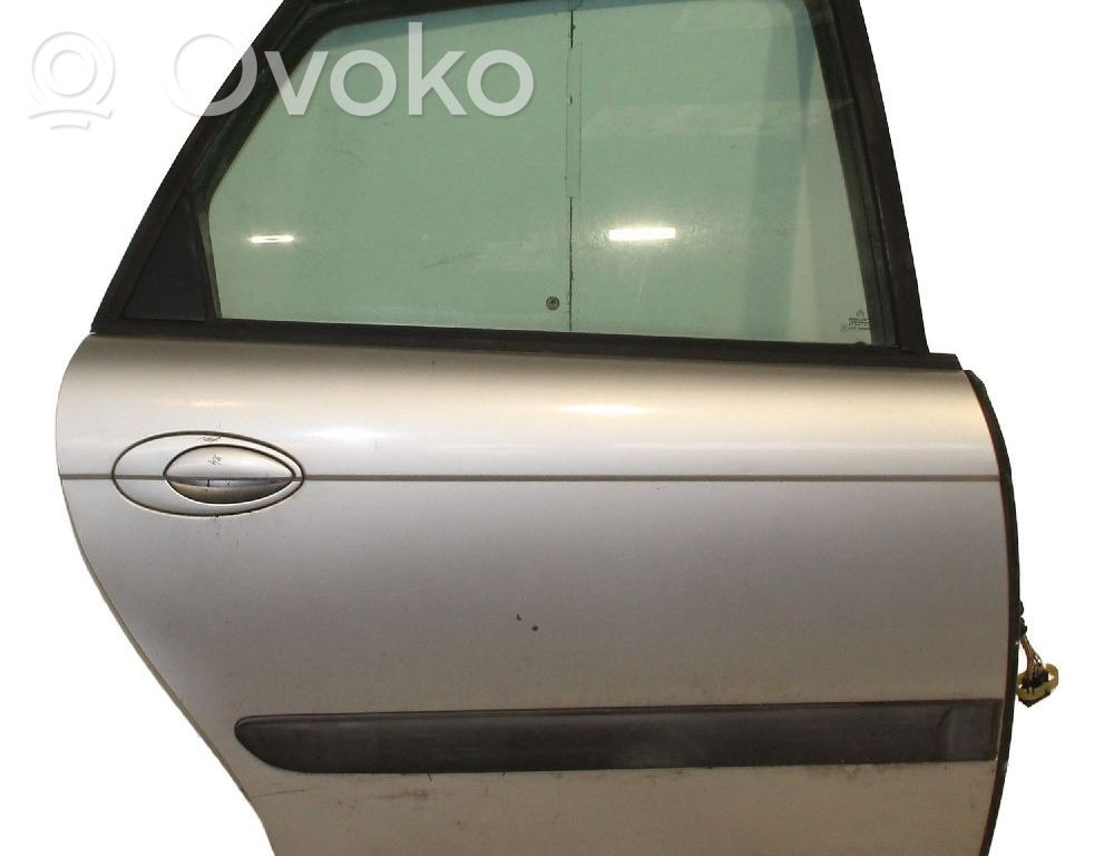 Puerta trasera   9008F4