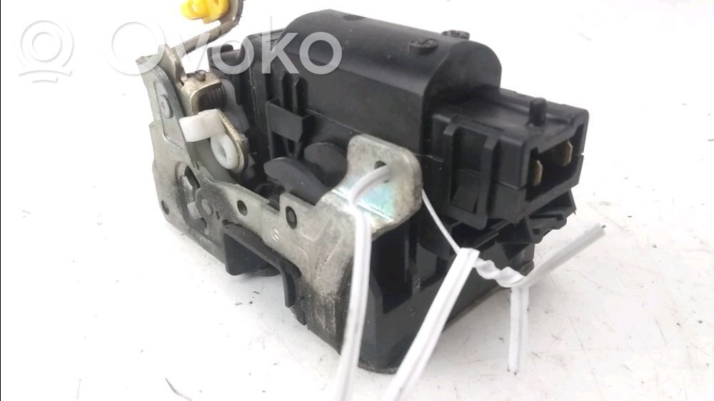 Etuoven lukko   8200147149
