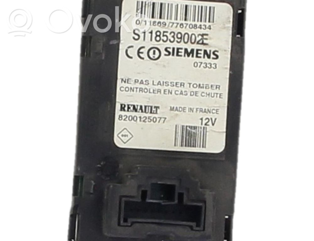 Lecteur de carte   8200125077