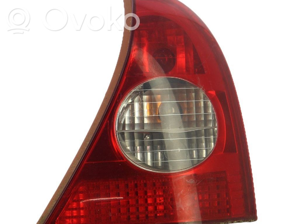 Renault Clio II Luci posteriori