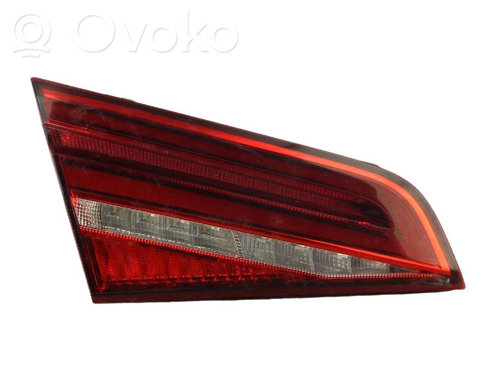 Audi A3 S3 8V Feux arrière sur hayon 