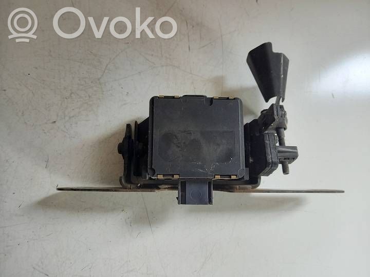 Nissan Navara D23 Radar / Czujnik Distronic 