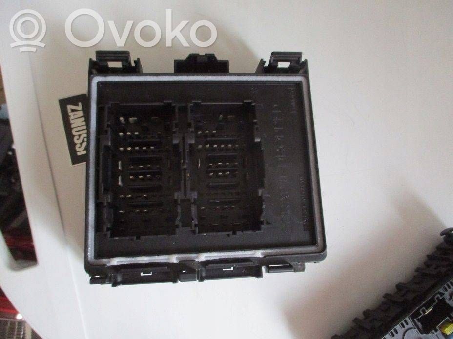 Ford Focus Juego de caja de fusibles 