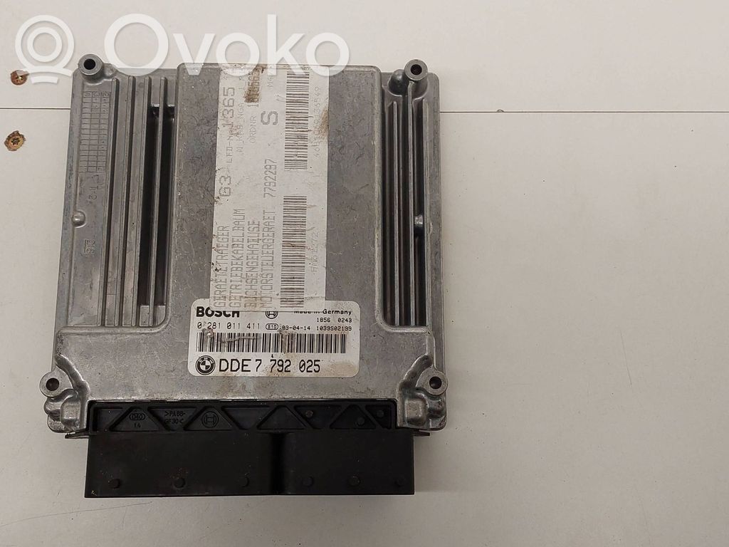BMW 3 E46 Engine control unit/module 