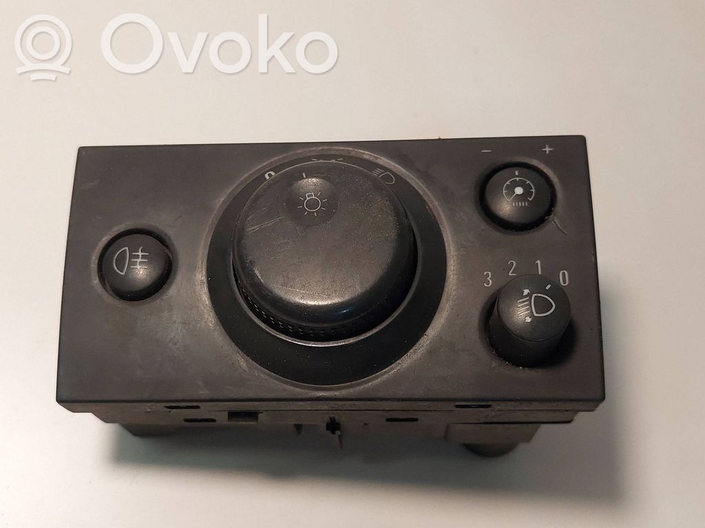Opel Vectra C Light switch 