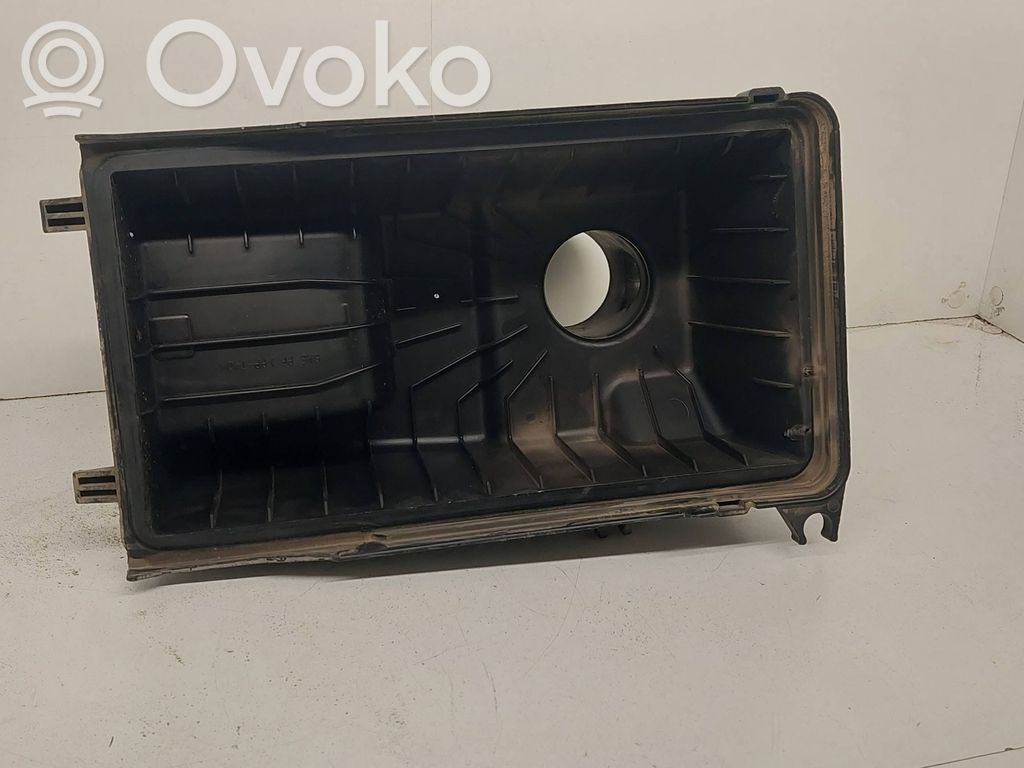Air filter box   LRF5G
