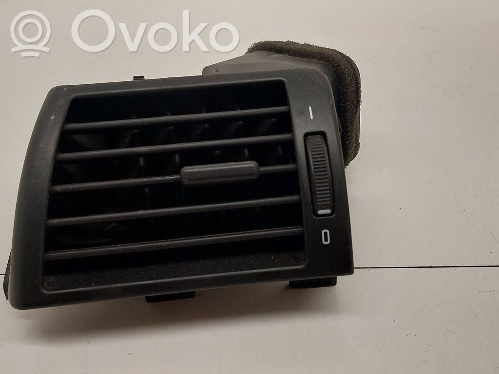 BMW 3 E46 Šoninės oro grotelės 
