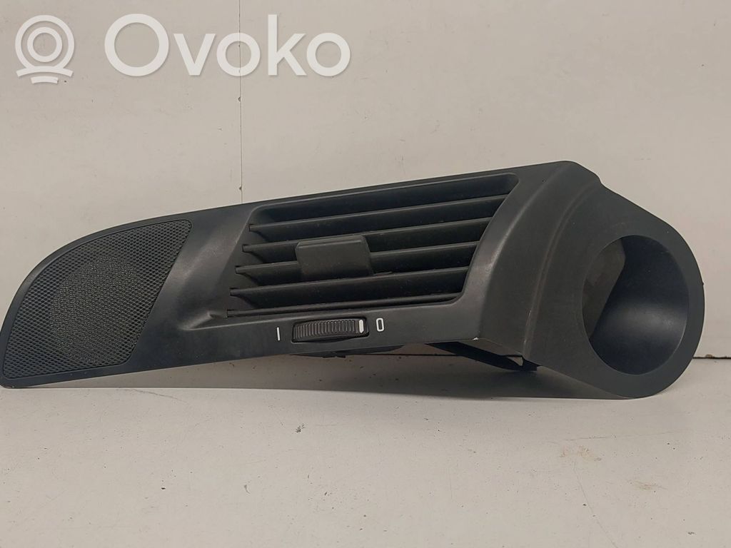 BMW 5 E39 Boczna kratka nawiewu deski rozdzielczej 