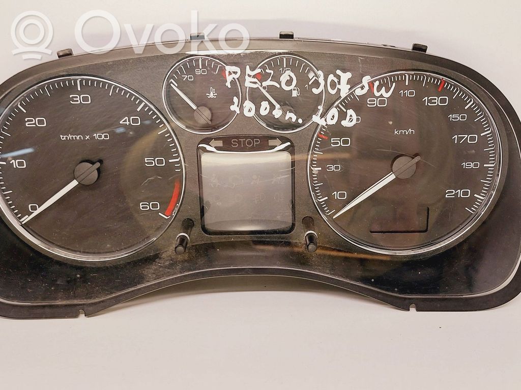 Peugeot 307 Geschwindigkeitsmesser Cockpit 