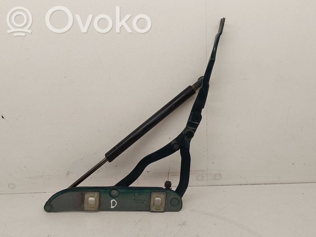 BMW 3 E46 Tailgate/trunk/boot hinge 