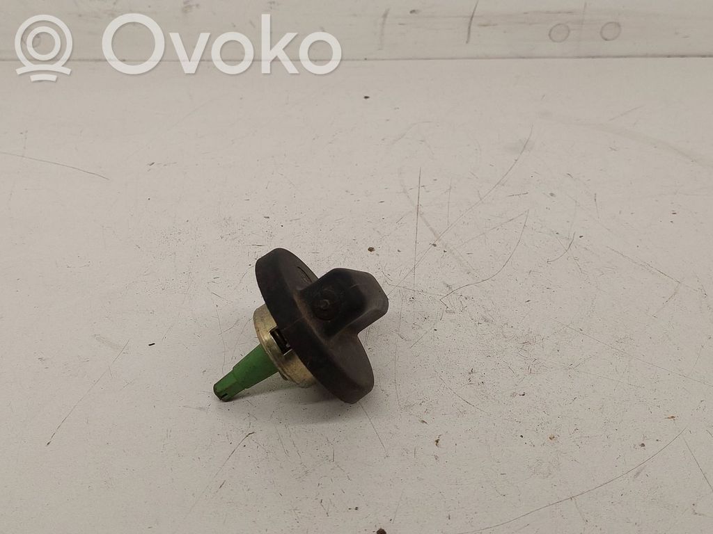 BMW 3 E46 Degalų bako užsukamas dangtelis 