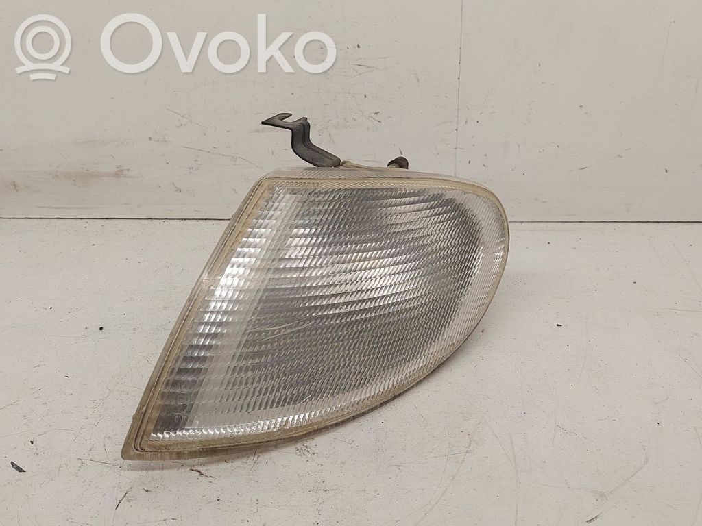 Volkswagen Sharan Front indicator light 