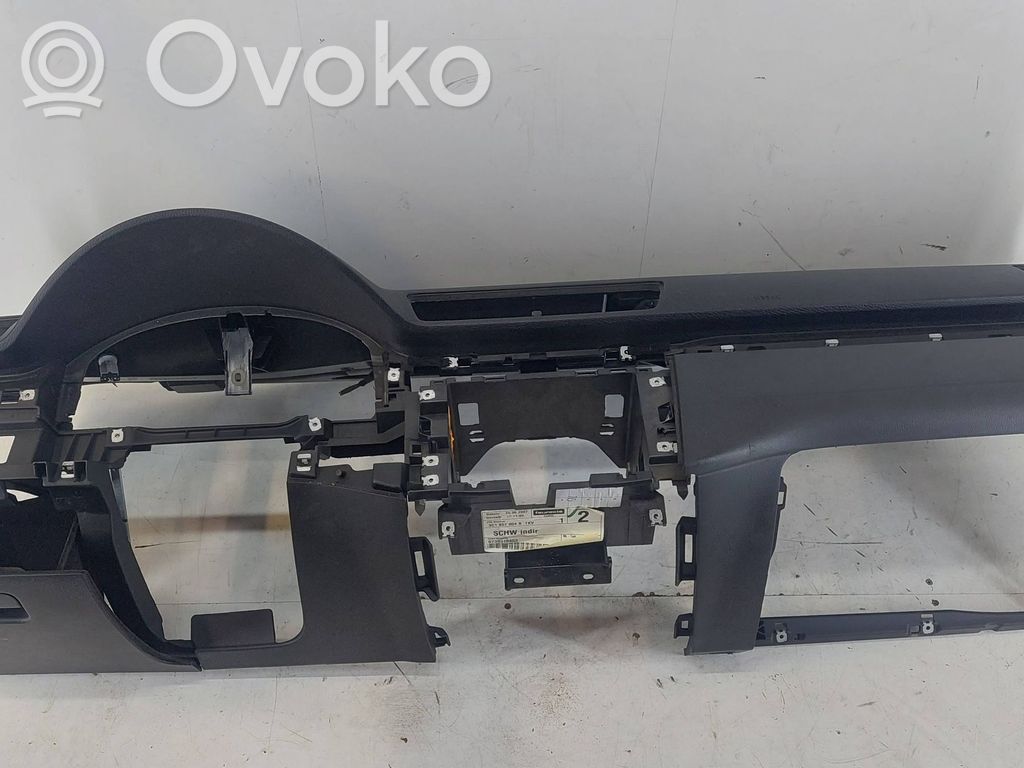 Volkswagen PASSAT B6 Panel de instrumentos 