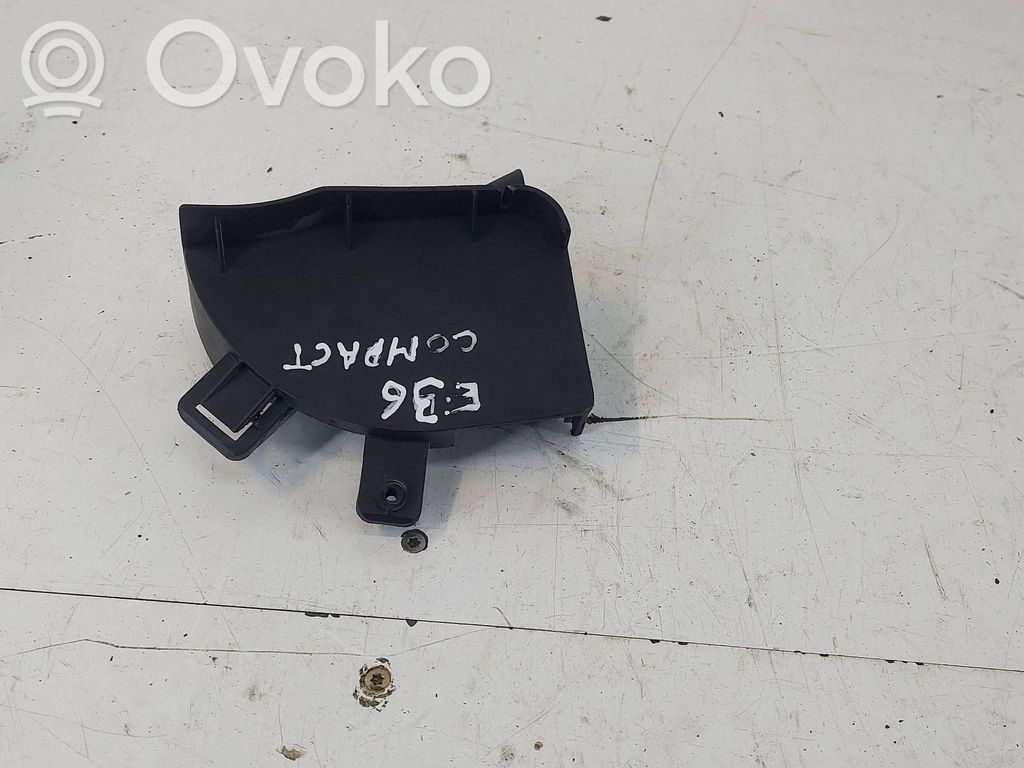 BMW 3 E36 Kita salono detalė 
