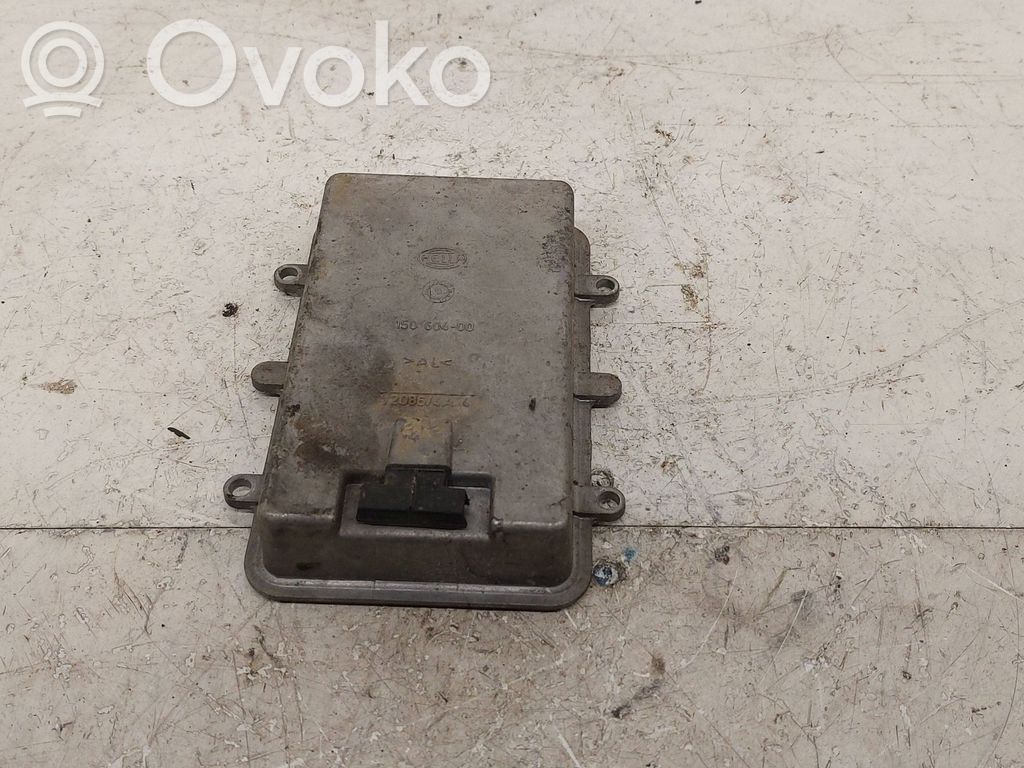 Mercedes-Benz E W210 Headlight/headlamp dust cover 
