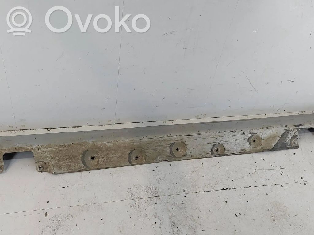BMW 5 E39 Sill 
