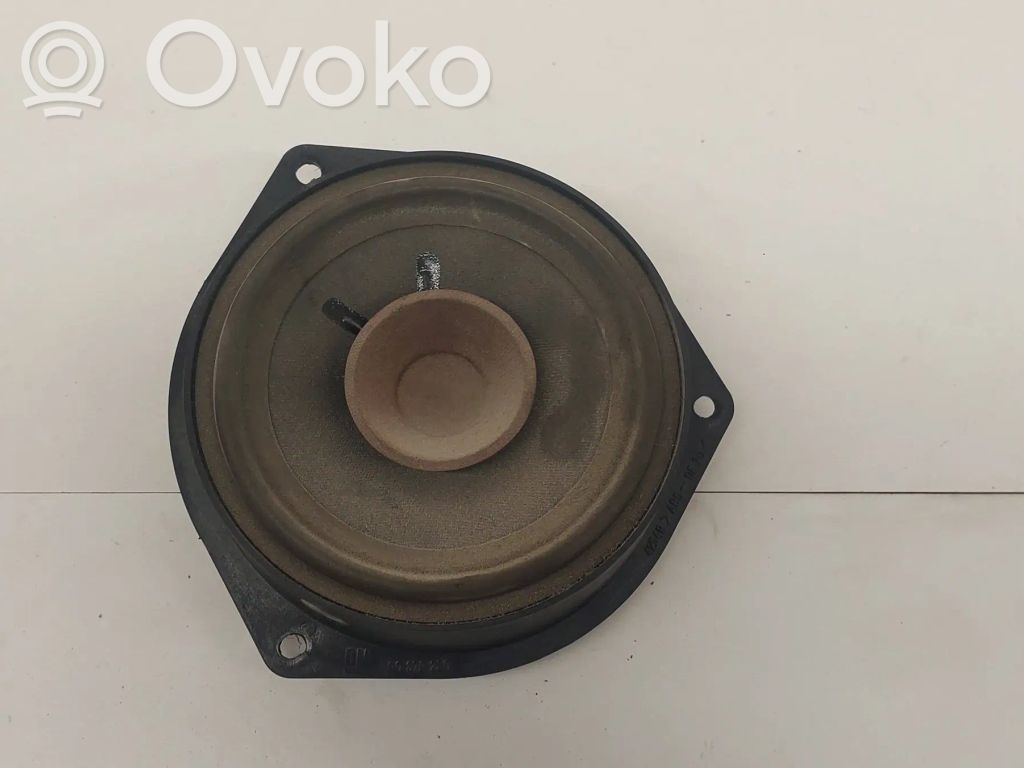 Opel Corsa D Altavoz de la puerta trasera 