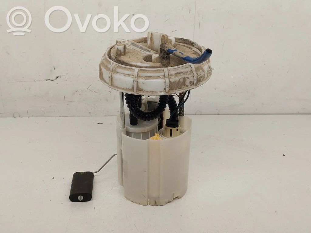 Opel Corsa D Bomba interna de combustible 