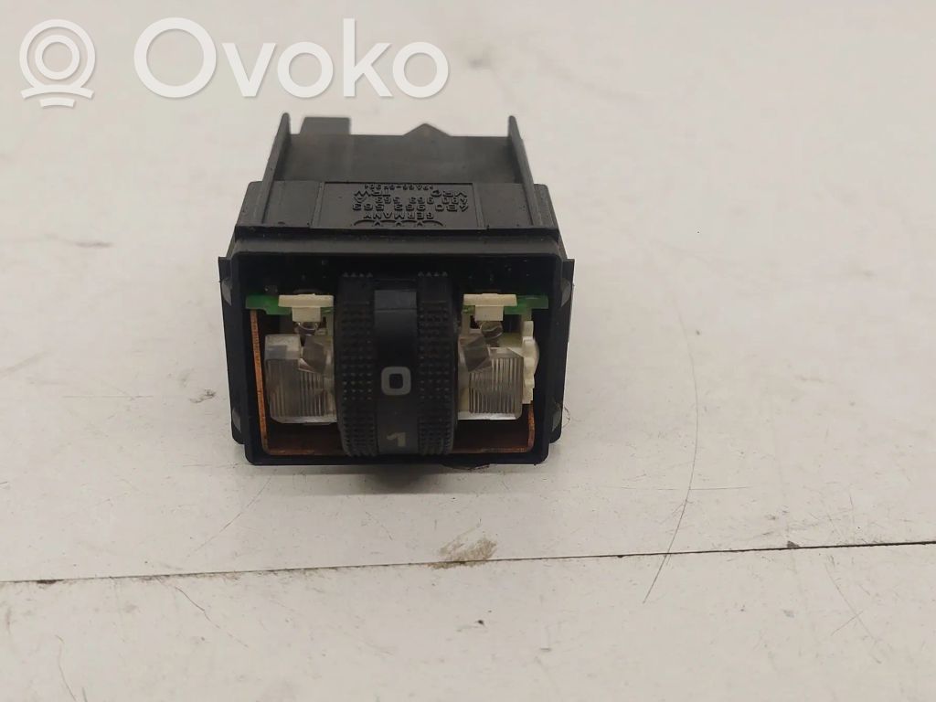 Audi A6 S6 C5 4B Seat heating switch 