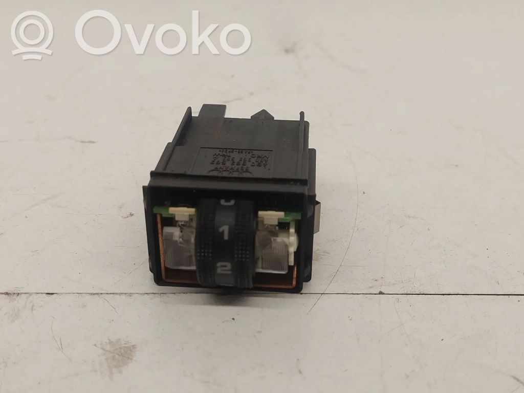 Audi A6 S6 C5 4B Seat heating switch 