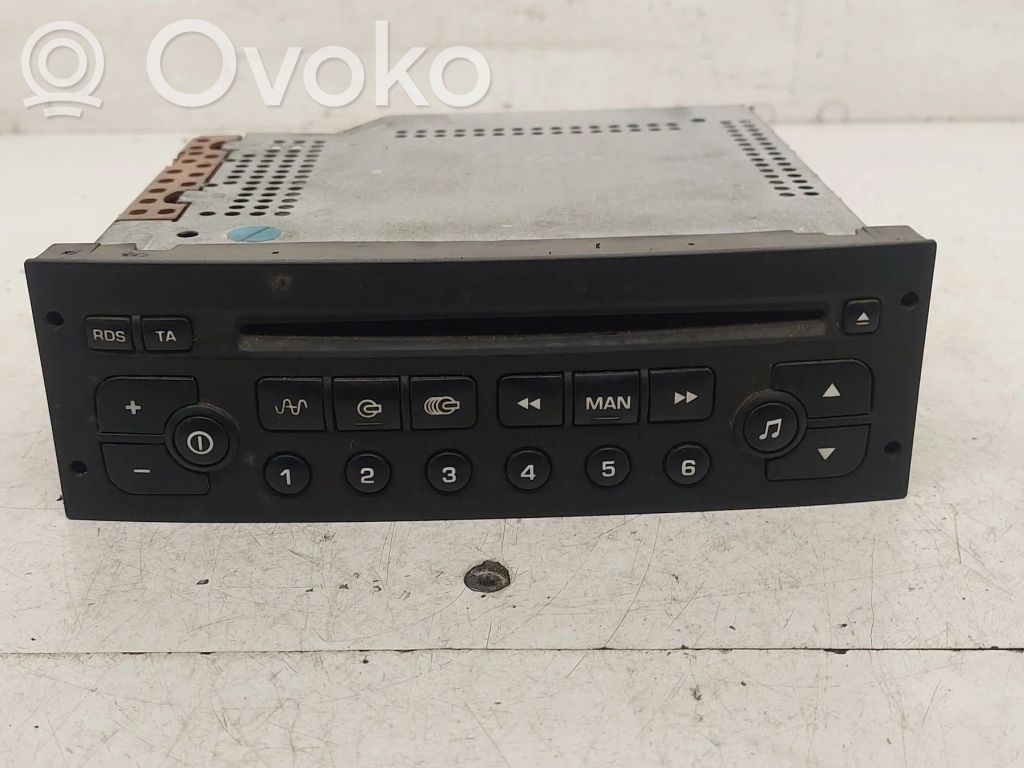 Peugeot 307 Panel / Radioodtwarzacz CD/DVD/GPS 