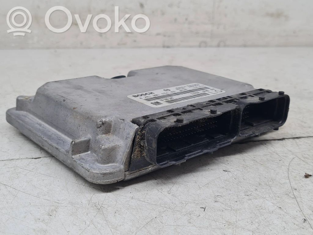 Engine control unit/module   90569348,0281001634,28SA3543