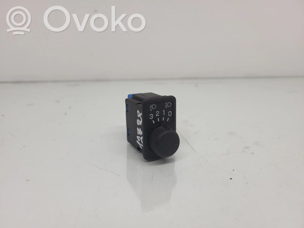Nissan Primera Headlight level height control switch 