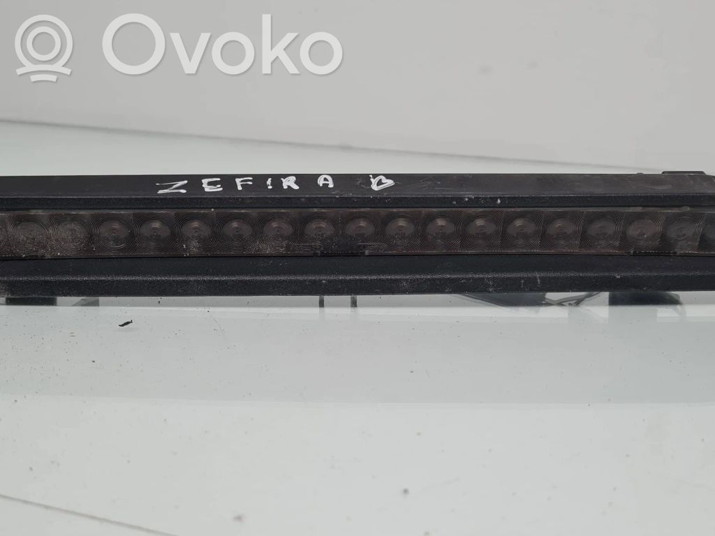 Opel Zafira A Third/center stoplight 