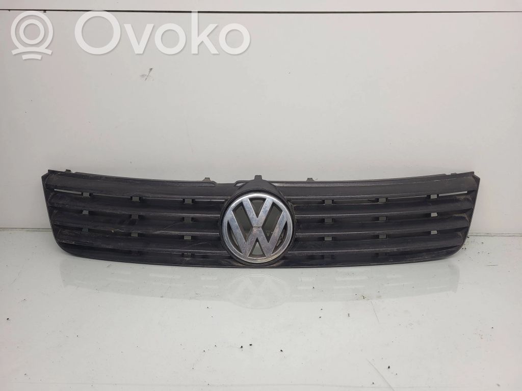 Volkswagen PASSAT B5 Atrapa chłodnicy / Grill 