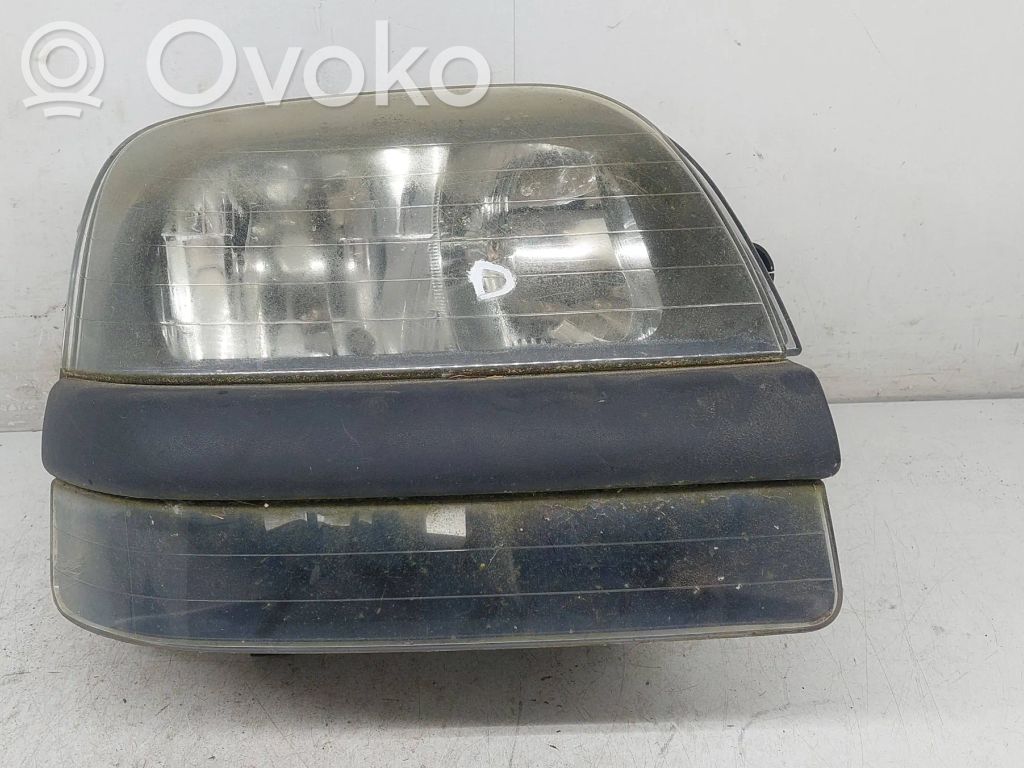 Fiat Doblo Lampa przednia 