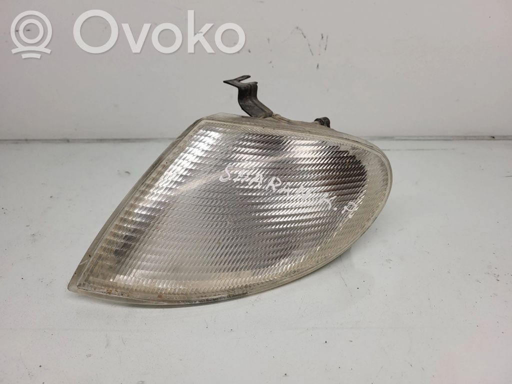 Volkswagen Sharan Front indicator light 