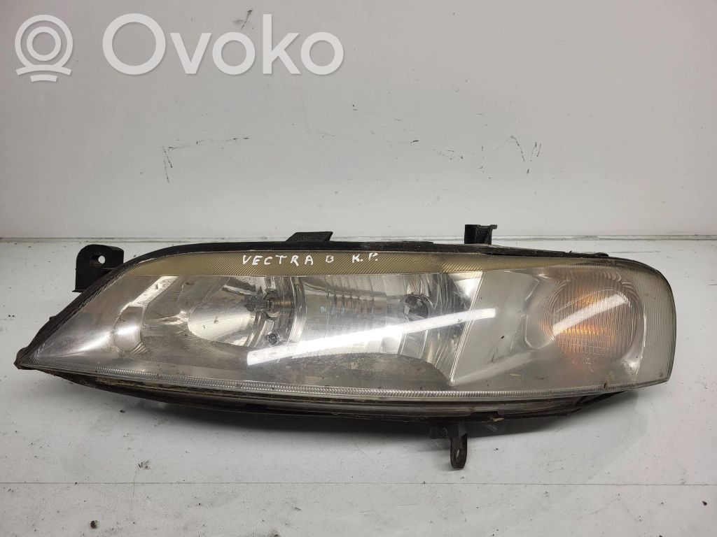 Opel Vectra B Phare frontale 