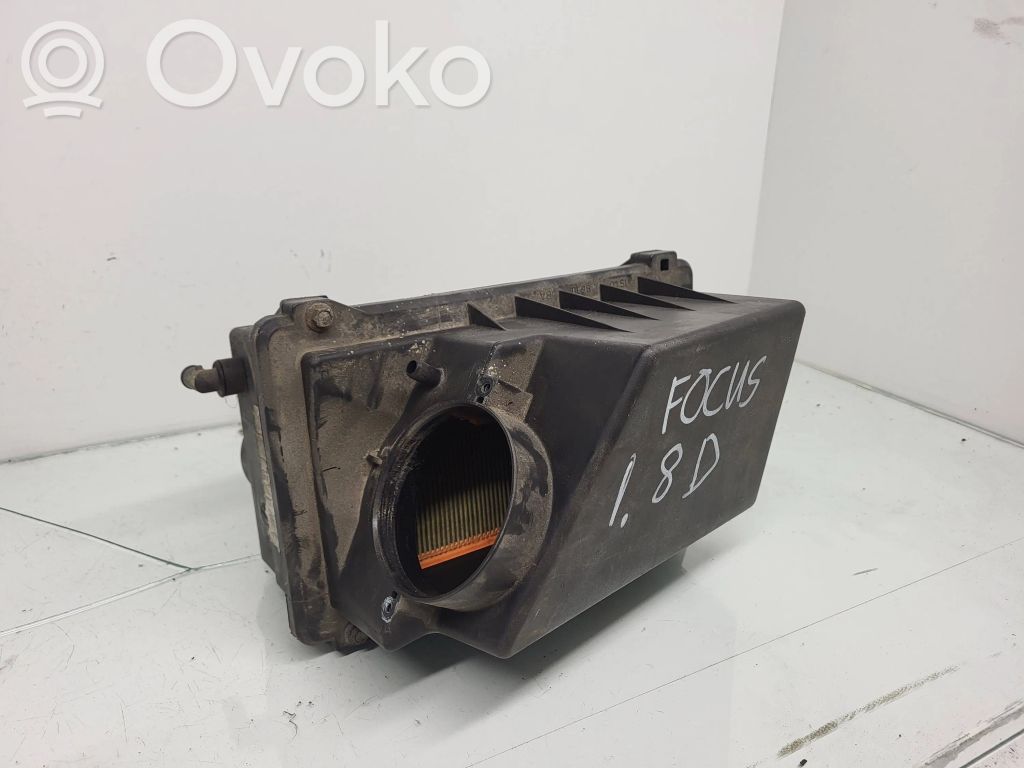 Ford Focus Ilmansuodattimen kotelo 