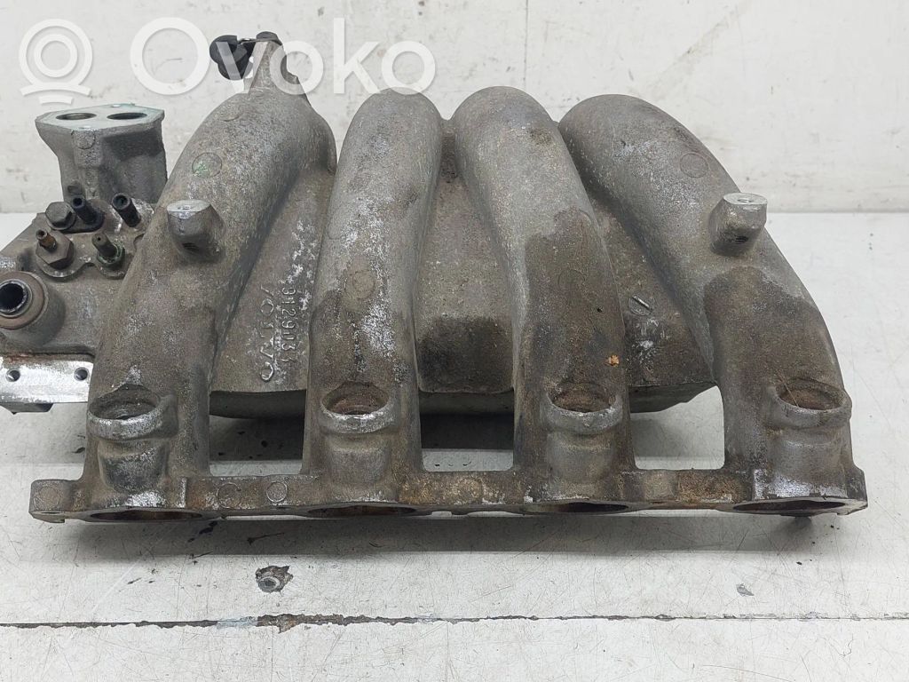 Volvo S40, V40 Colector de admisión 