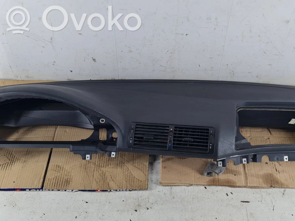 Dashboard   8159750