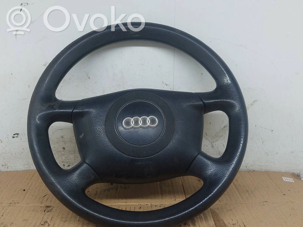Audi A6 S6 C5 4B Ohjauspyörä 