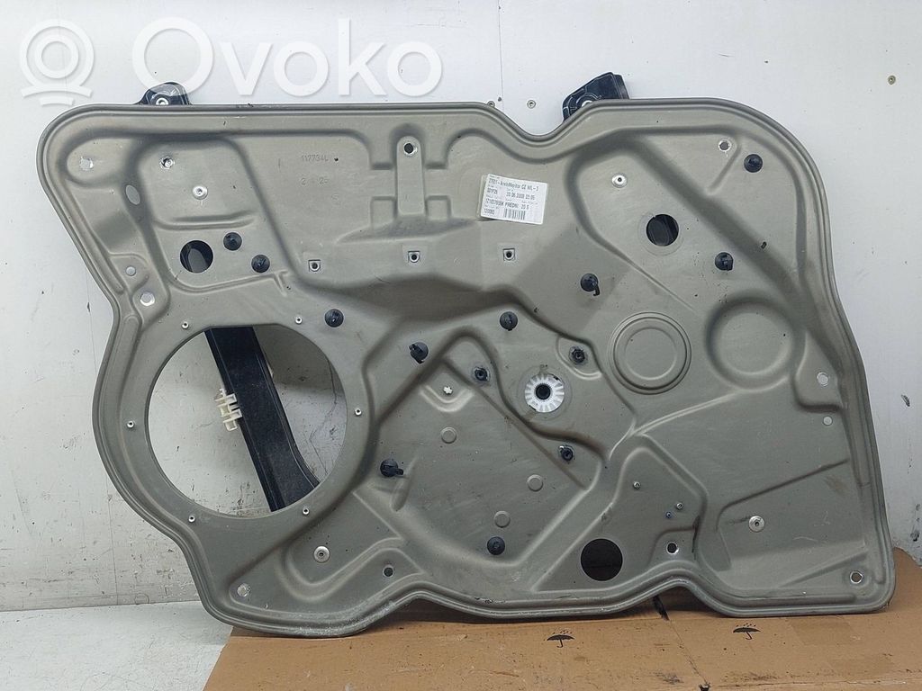 Skoda Octavia Mk2 (1Z) Mechanizm podnoszenia szyby przedniej bez silnika 
