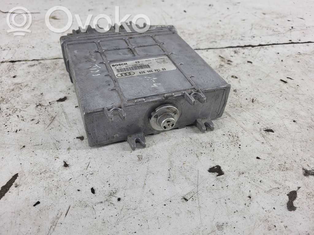 Volkswagen PASSAT B5 Engine control unit/module 