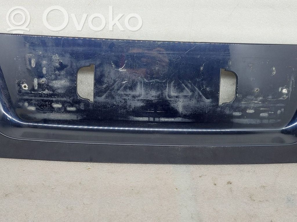 Tailgate trim   5283585