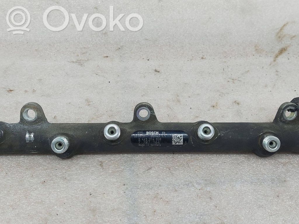 BMW 3 E46 Fuel main line pipe 