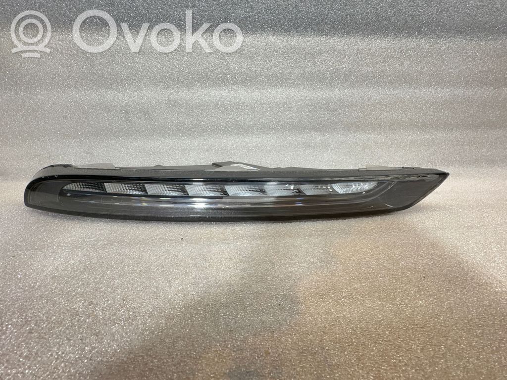 Porsche Macan (95B) Etusumuvalo 