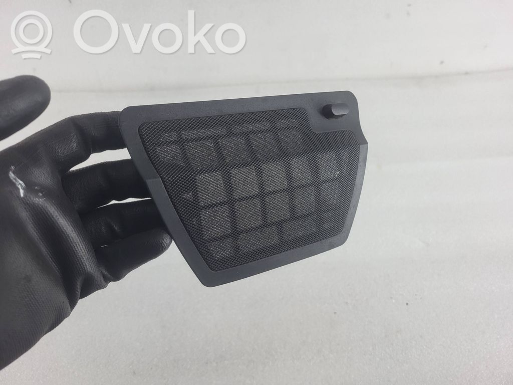 BMW 7 E65 E66 Centrinio garsiakalbio apdaila 