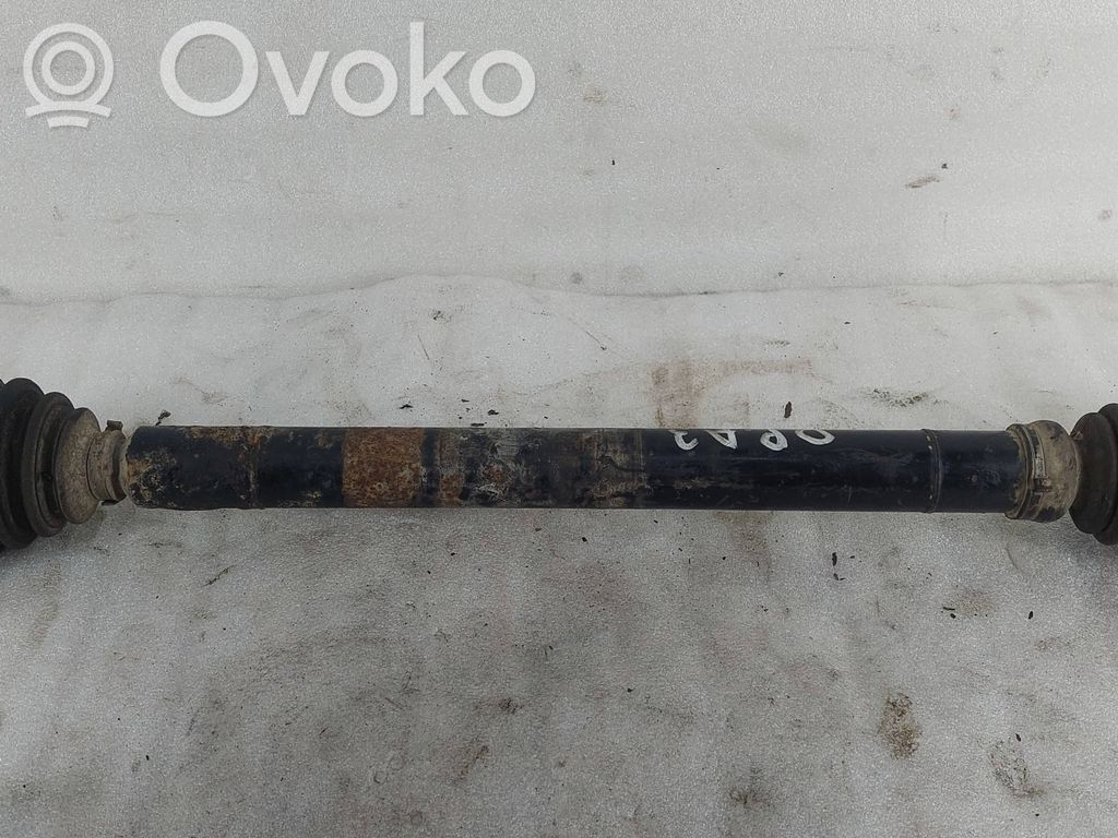 Audi A3 S3 8L Półoś przednia 