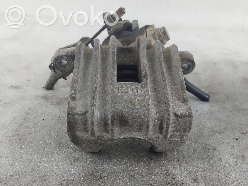 Tylny zacisk hamulcowy   1J0615423G,E017