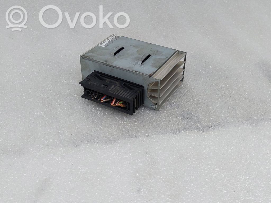 BMW 5 E60 E61 Skaņas pastiprinātājs 