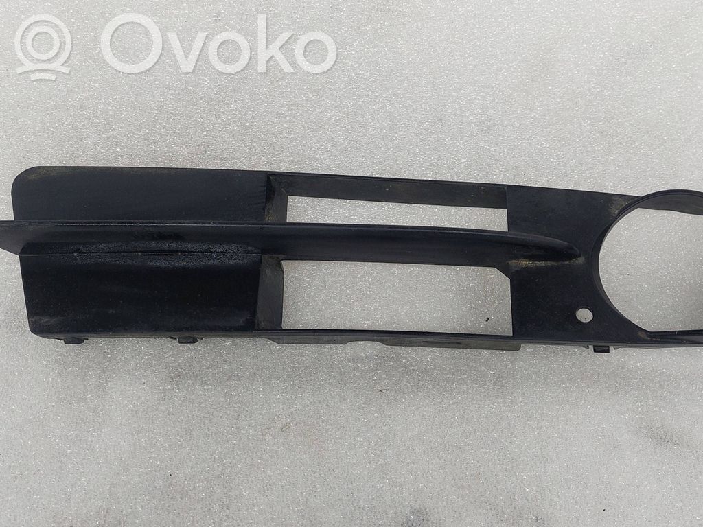 Etusumuvalon ritilä   7049244,11460915