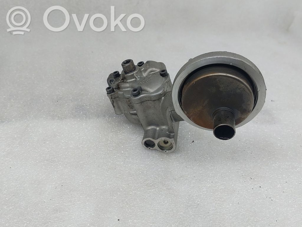 Eļļas sūknis   059115105AD