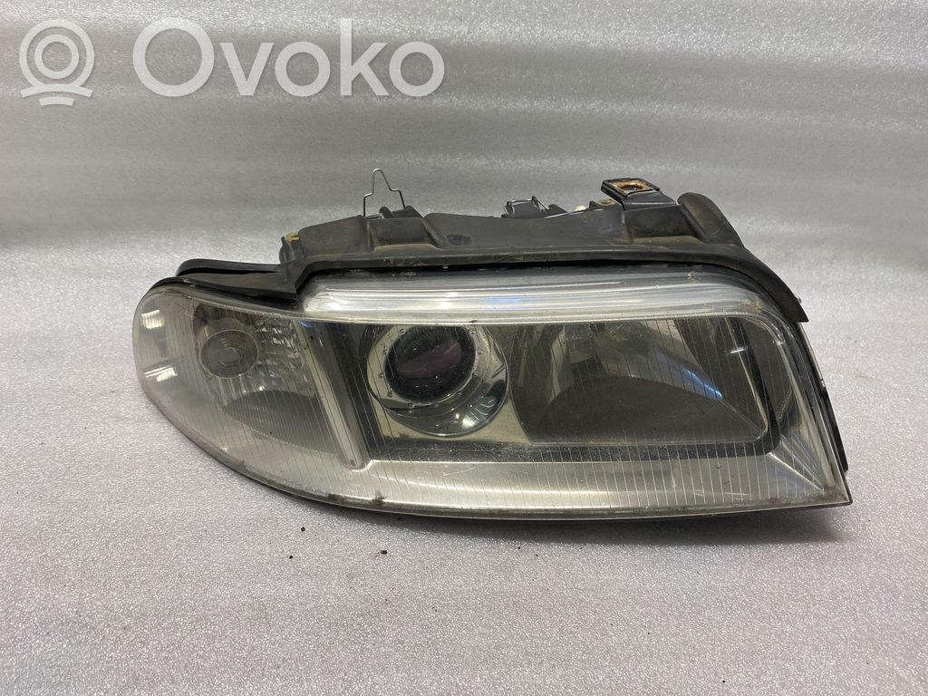 Audi A4 S4 B5 8D Scheinwerfer 